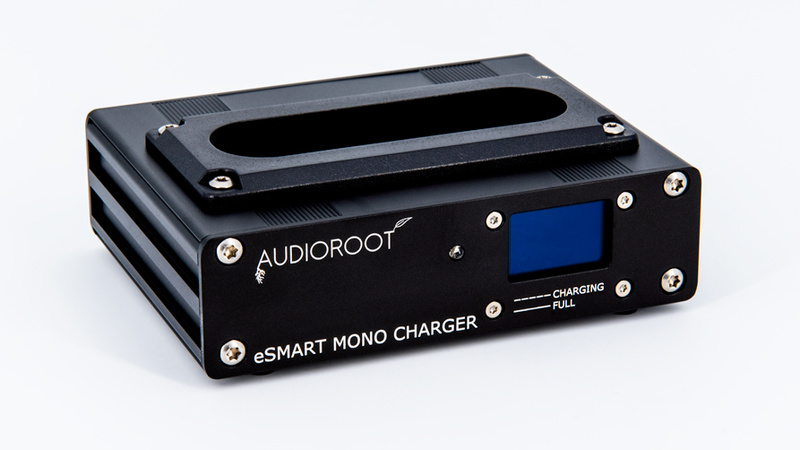 Audioroot eSMART MONO Charger - Smart battery charger with OLED display